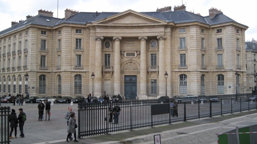 Fin des rattrapages, absences, compensation et partiels à Paris 1 : la moitié des étudiants en sursis