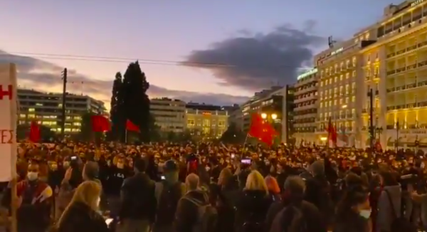  Grèce. Des milliers de jeunes dans la rue contre un projet de loi instaurant une police spéciale dans les universités