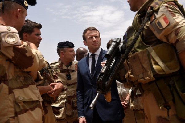 Bluff de Macron au Mali : la France suspend les opérations militaires conjointes
