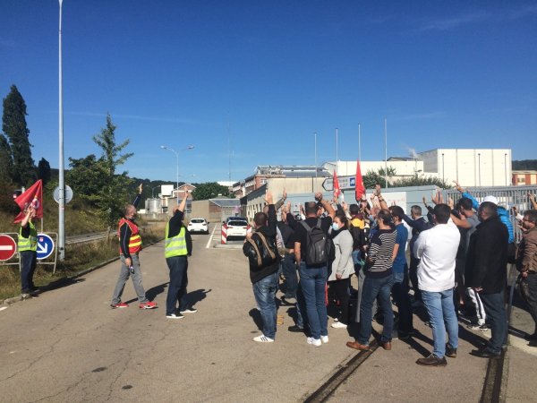 « S'il faut bloquer la production 6 mois, ce sera 6 mois » : la grève chez Sanofi se renforce à Elbeuf